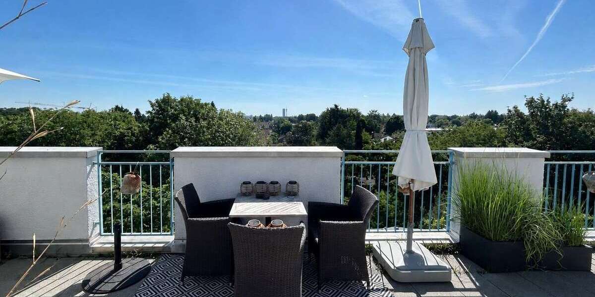 XXL Dachterrasse für Ihr summer feeling! Maisonette Wohnung in Untermenzing - Dachgeschoßwohnung München Allach-Untermenzing | Angebot:26441369