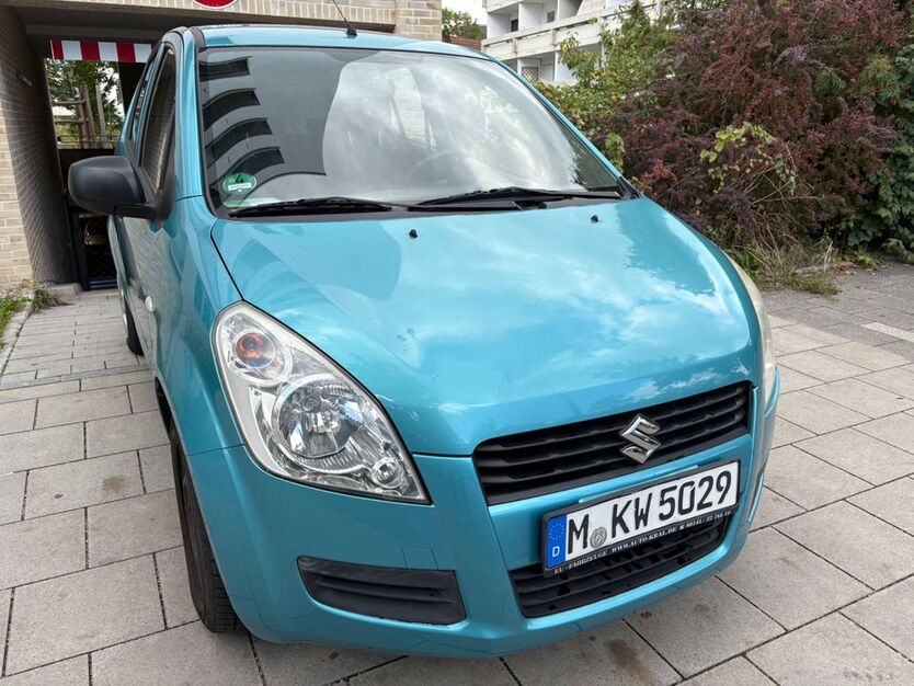 Suzuki Splash 42.280 km 4.450 € München 80809