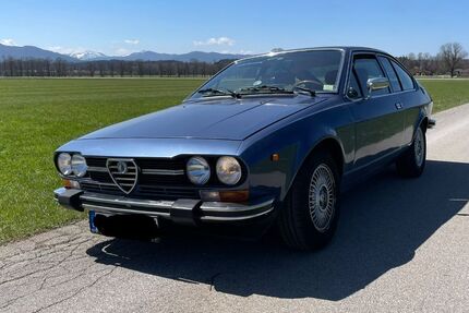 Alfa Romeo Alfetta 93.000 km 22.900 &euro; München 81737