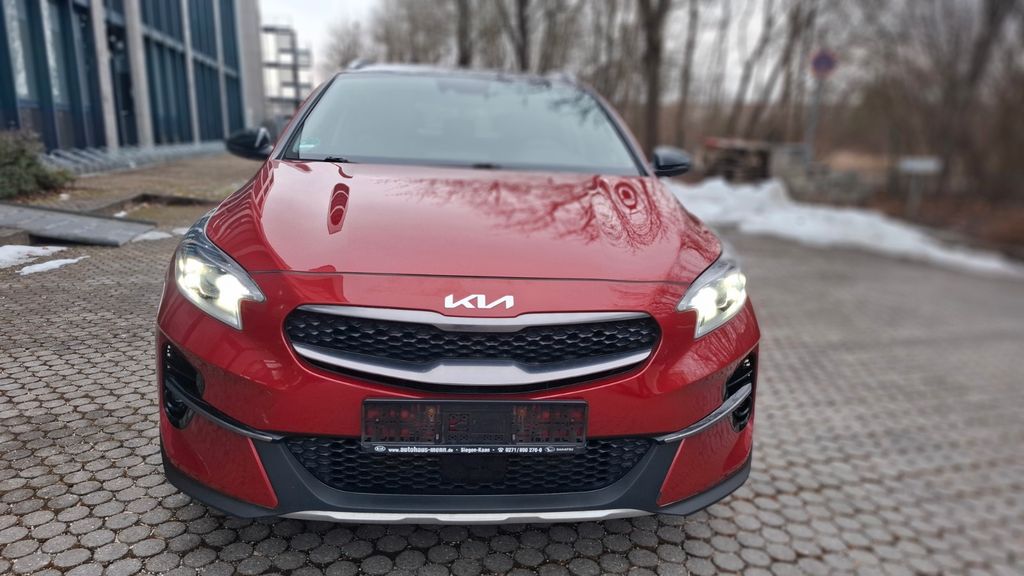 Kia XCeed 92.900 km 15.999 &euro; München 81829