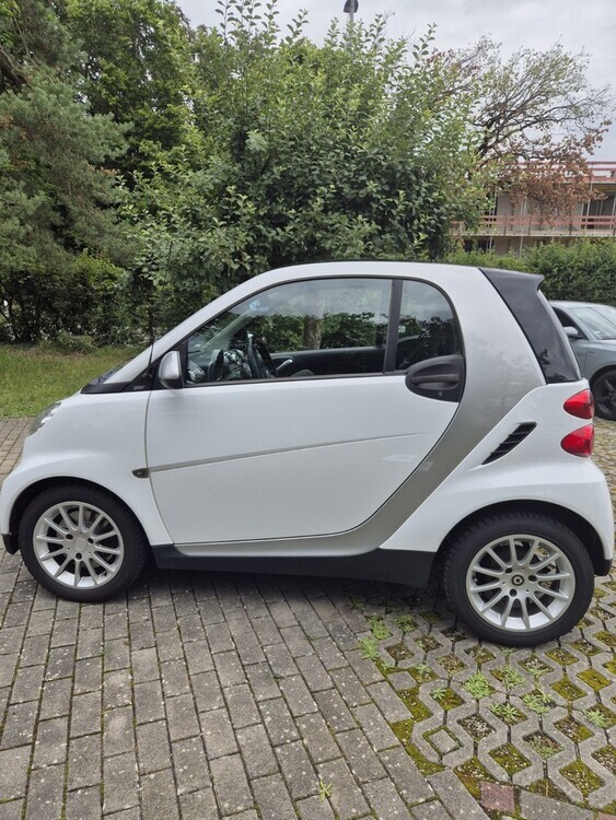 Smart Fortwo Coupe 160.239 km 5.000 € Fürstenfeldbruck 82256