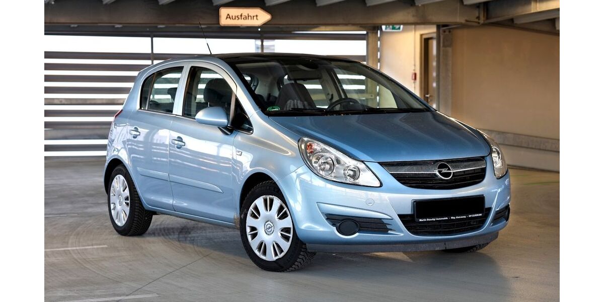 Opel Corsa 142.000 km 3.490 &euro; München 81369