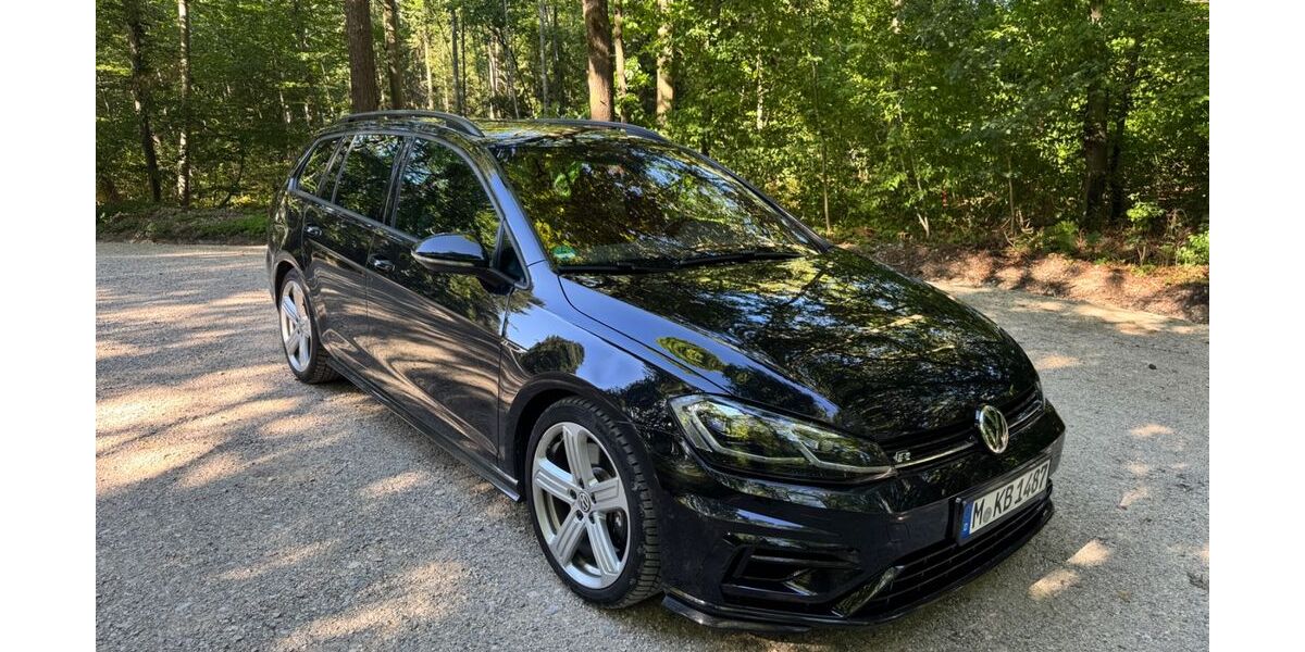 VW Golf 89.530 km 21.990 &euro; München 81549