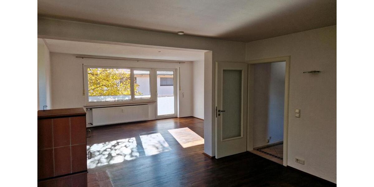 Etagenwohnung Puchheim - 2 Zimmer, 84 m&sup2;, 1.800&euro; | Angebot:25715385