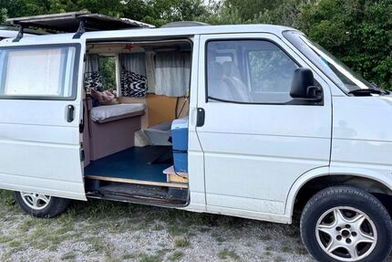 VW T4 andere 301.000 km 9.500 &euro; icking 82057