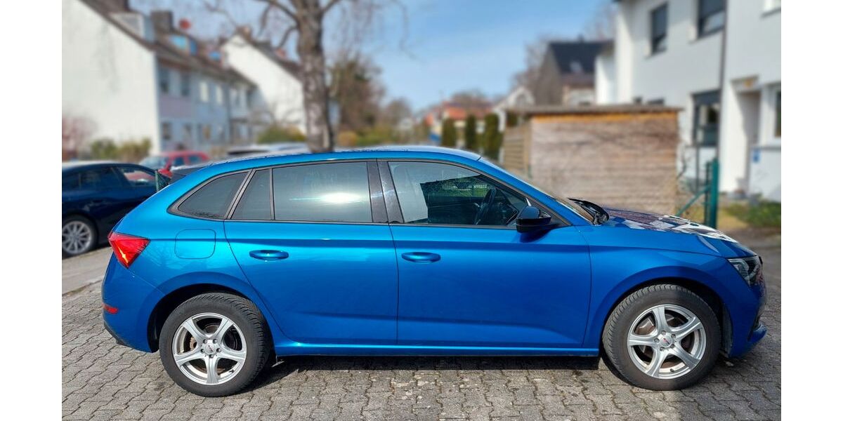 Skoda Scala 59.000 km 16.400 &euro; München 81825