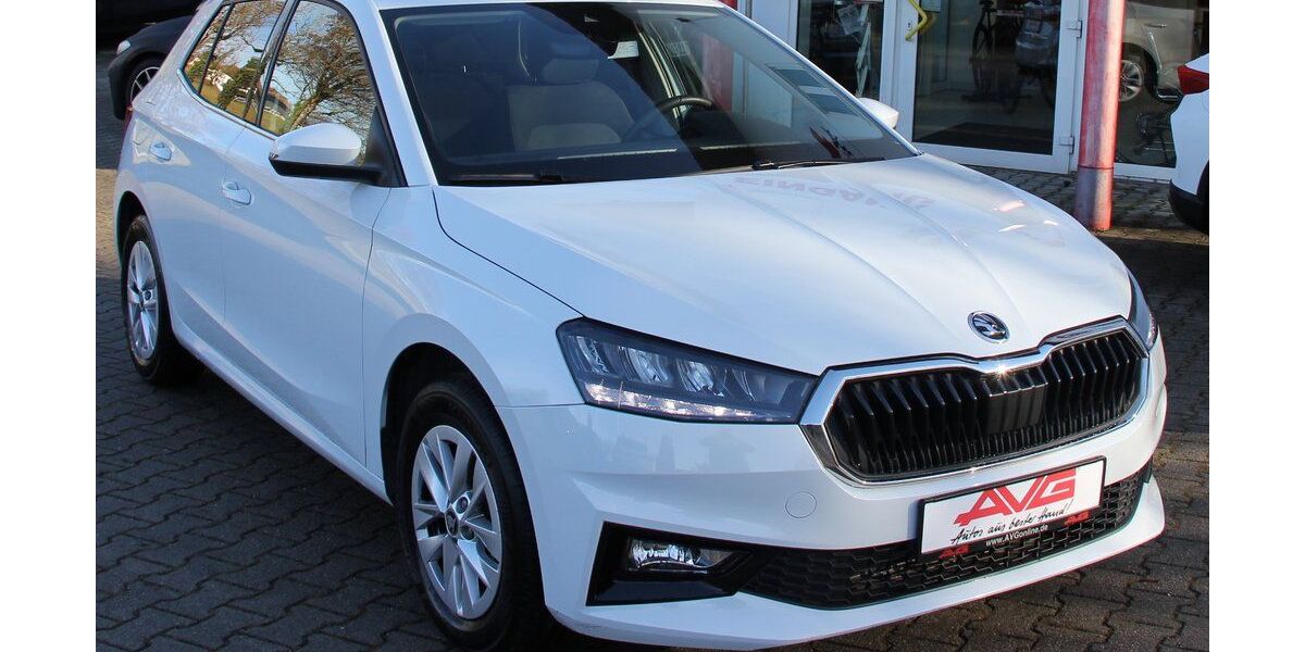 Skoda Fabia 15.126 km 19.400 &euro; Ebersberg 85560