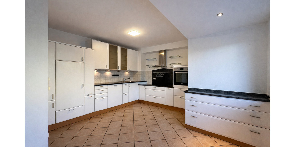 Doppelhaushälfte Grünwald - 6 Zimmer, 200 m&sup2;, 1.990.000&euro; | Angebot:25743006