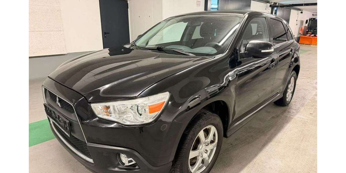 Mitsubishi ASX 97.256 km 7.700 &euro; München 81825