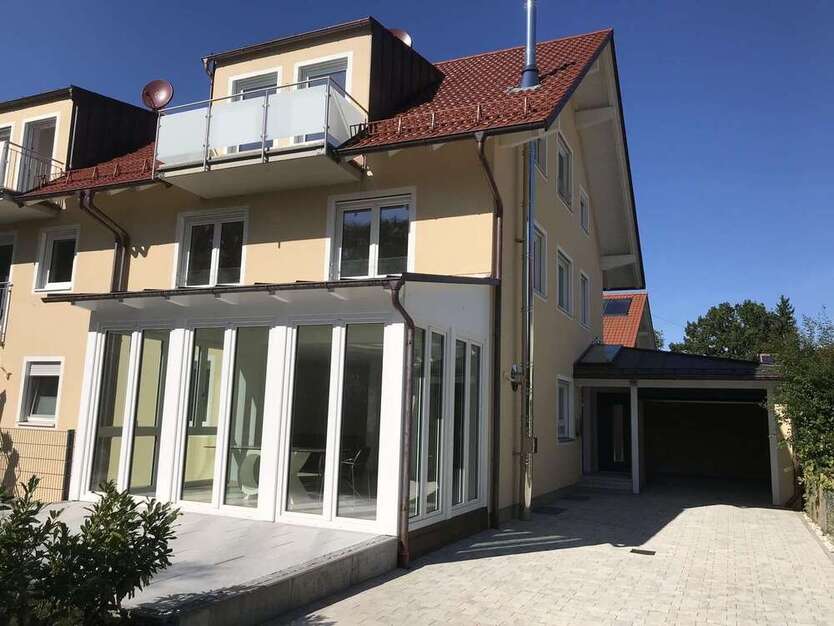 Haus zum Kaufen in Pastetten 1.059.000 € 227 m²