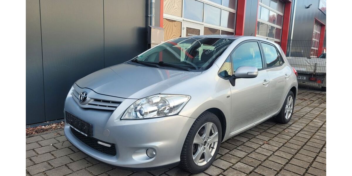 Toyota Auris 163.000 km 4.700 &euro; Puchheim (nähe München) 82178