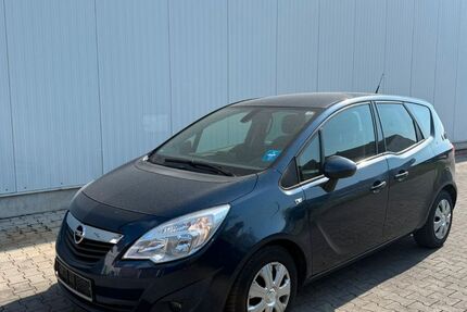 Opel Meriva 73.500 km 2.450 &euro; Hallbergmoos 85399