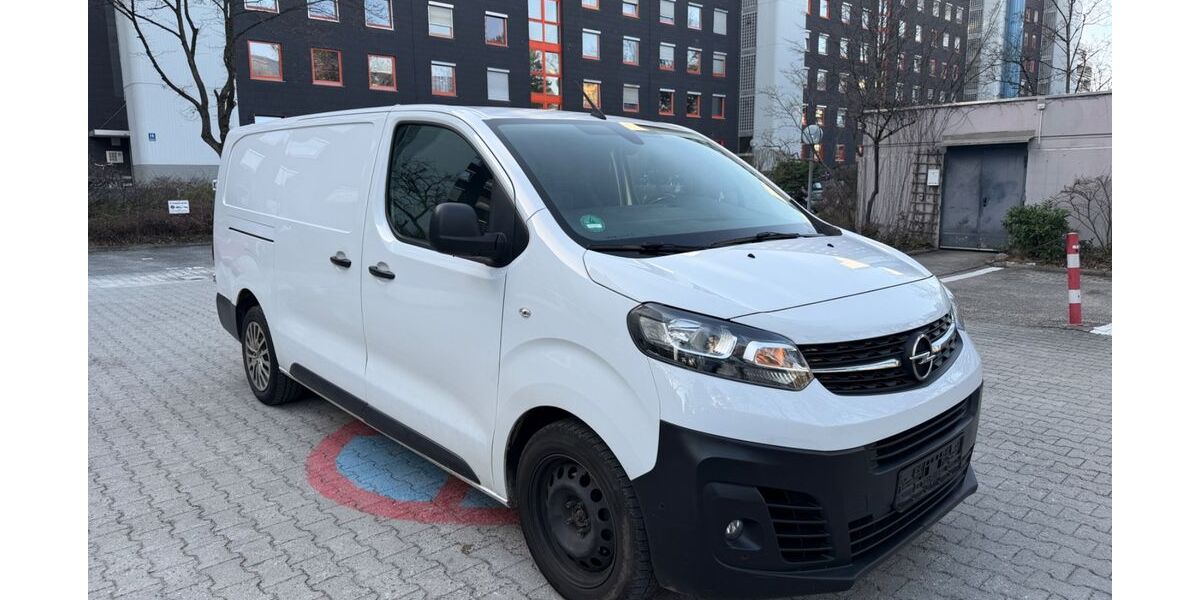 Opel Vivaro 199.467 km 8.990 &euro; München 80686