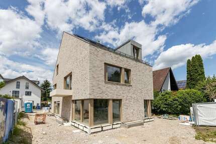 Haus zum Kaufen in München 2.442.000 € 185 m²