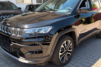 Jeep Compass 17.900 km 26.790 &euro; Ismaning 85737