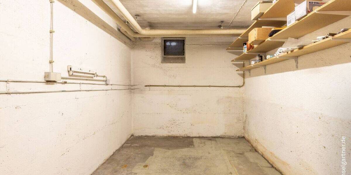 Reihenendhaus München Moosach - 6 Zimmer, 122 m&sup2;, 1.190.000&euro; | Angebot:26273720