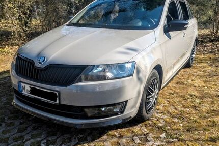 Skoda Rapid 126.245 km 11.499 &euro; Neubiberg 85579