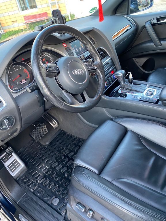 Audi Q7 158.000 km 23.500 € Munchen 80939