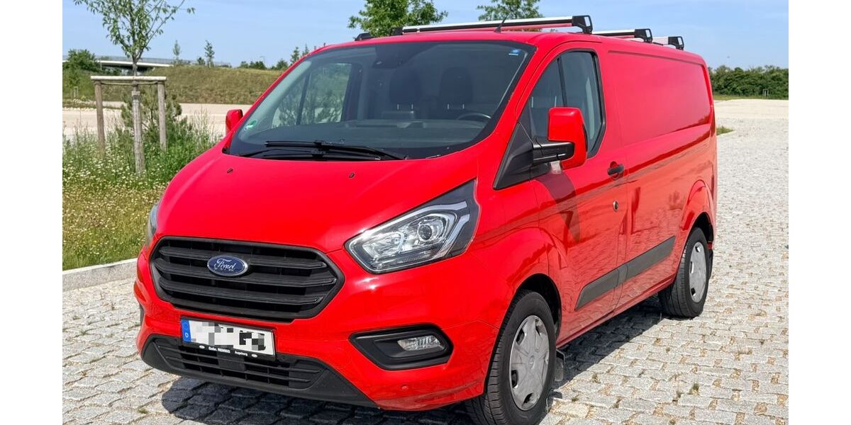 Ford Transit Custom 88.000 km 15.900 &euro; München 82178
