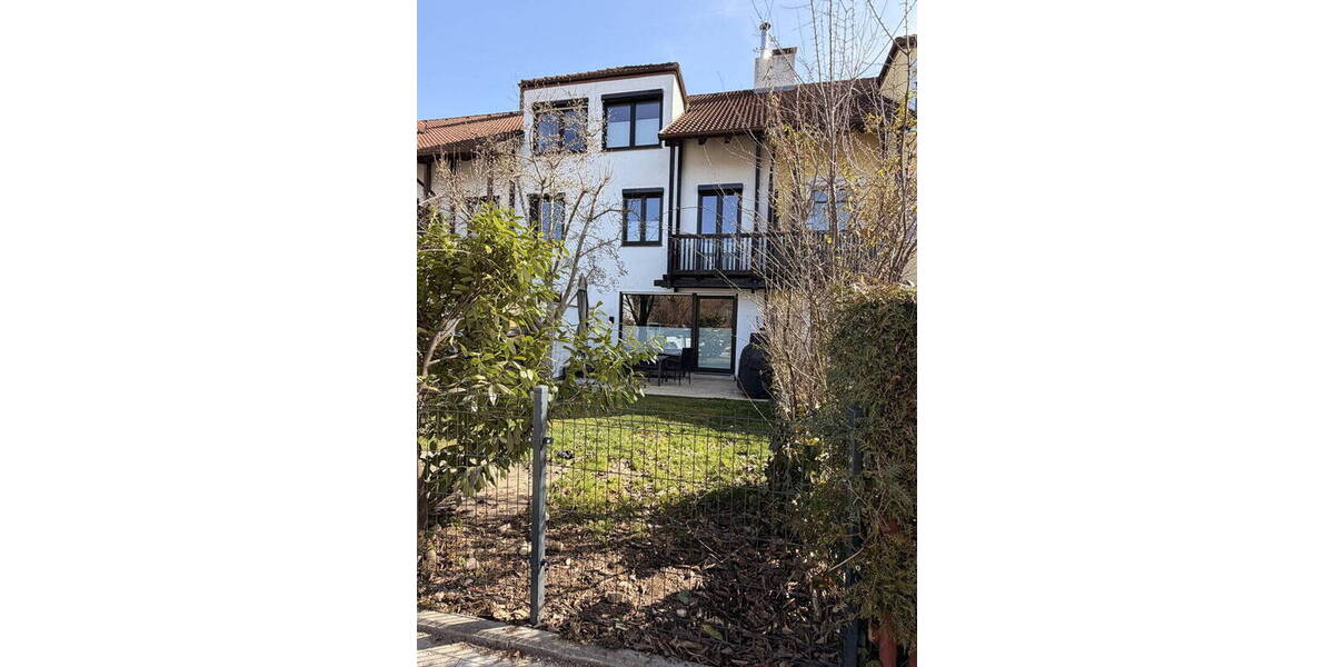 Reihenmittelhaus München Bogenhausen - 7 Zimmer, 129 m&sup2;, 1.499.999&euro; | Angebot:26417648