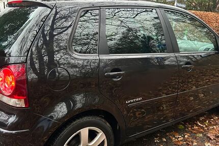 VW Polo 180.000 km 4.599 € München 81249