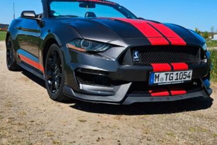 Ford Mustang 132.000 km 20.700 &euro; Haar 85540