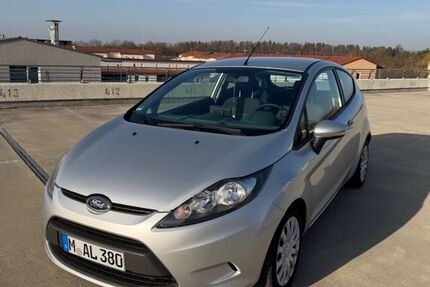 Ford Fiesta 208.050 km 2.400 &euro; München 80933