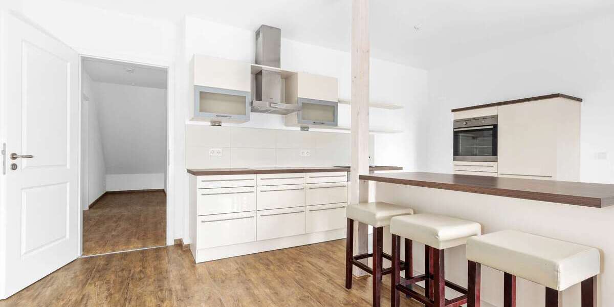 Hell, geräumig & bestens gepflegt | Schwellenfreier Zugang mit Lift | Pkw-Stellplatz uvm. 2 zimmer