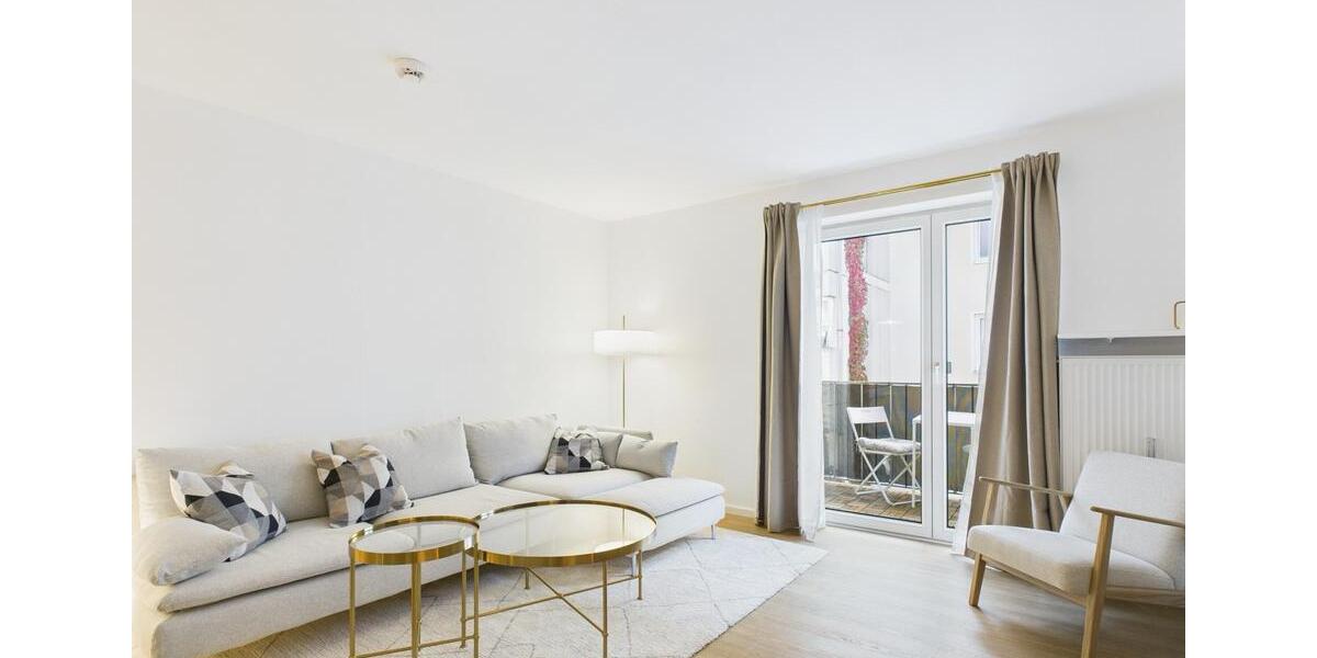 Direkt am Gärtnerplatz! 2-Zimmer-Wohnung mit stolvollen Möbeln zimmer