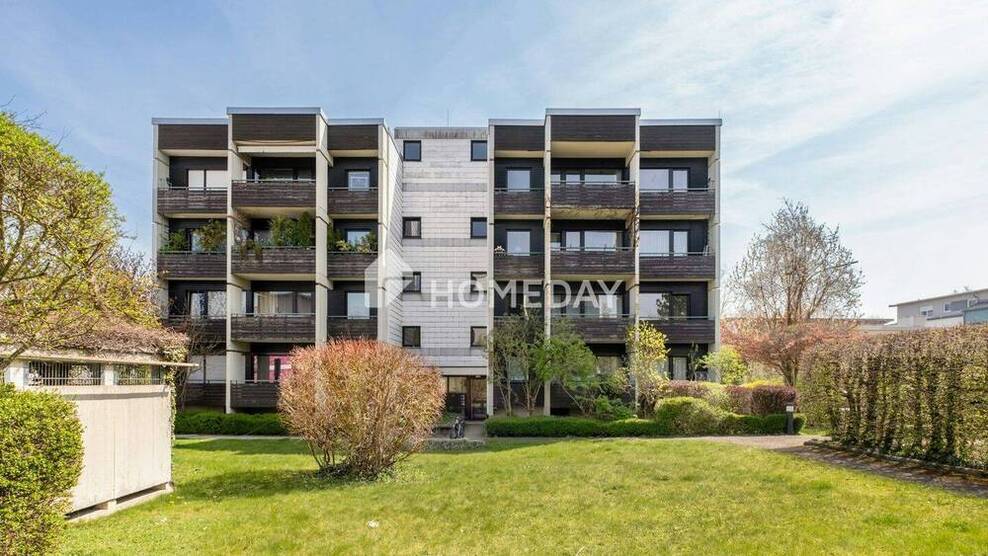 Helle 2-Zimmer-Wohnung mit Loggia und TG-Stellplatz