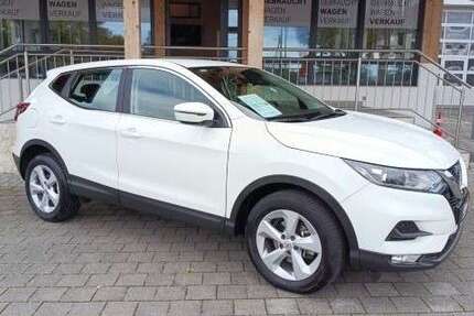 Nissan Qashqai 27.666 km 19.960 € Höhenkirchen 85635