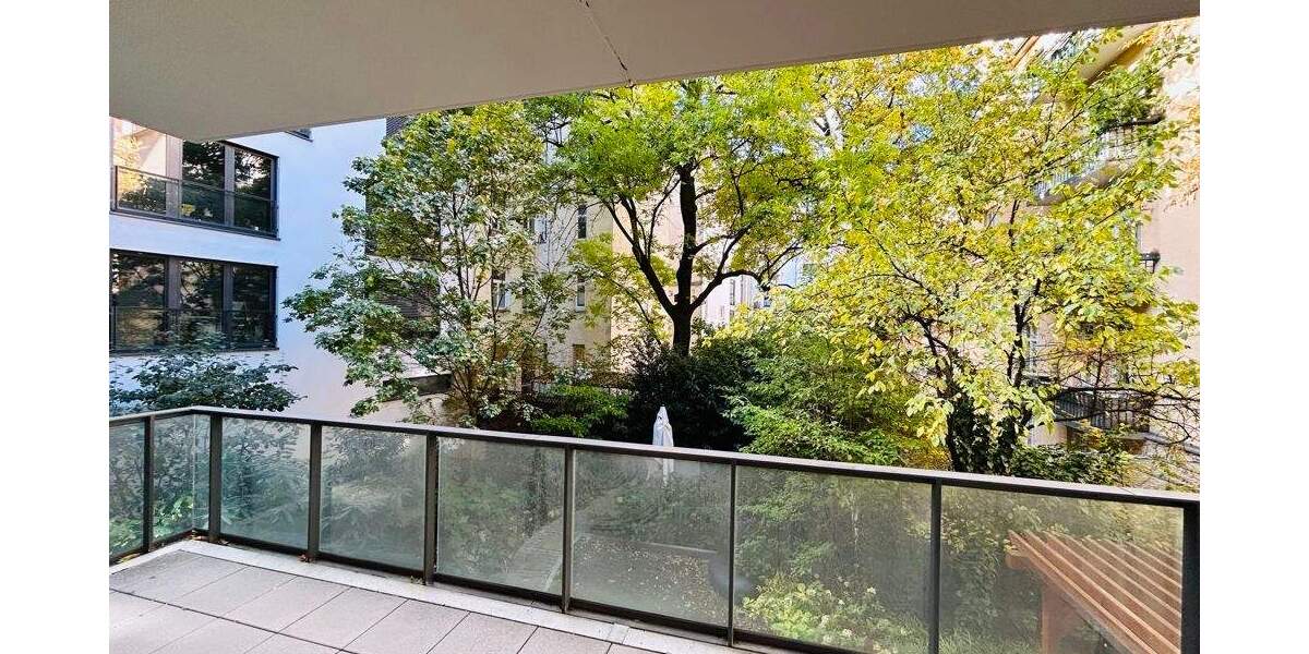 ELVIRA - Schwabing Bestlage, exklusive und möbilierte 4,5-Zimmer-Wohnung mit zwei Balkonen 4 zimmer