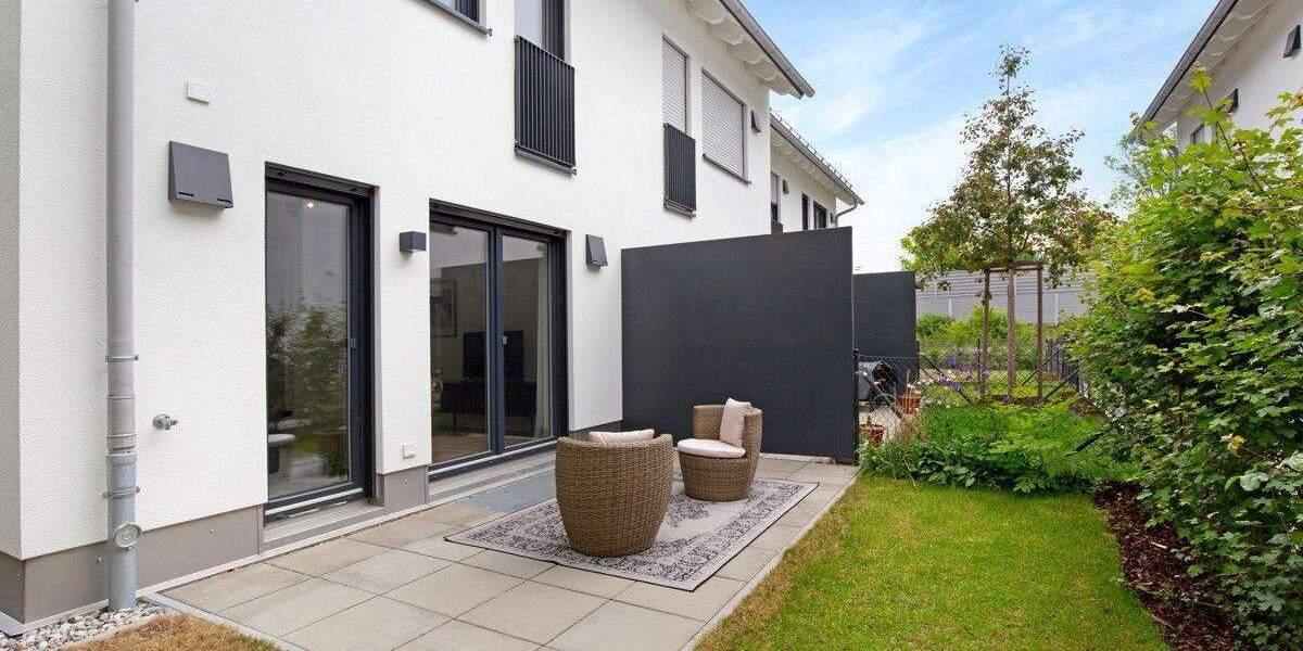 Reihenmittelhaus München Allach-Untermenzing - 4 Zimmer, 119 m&sup2;, 1.159.000&euro; | Angebot:25756330