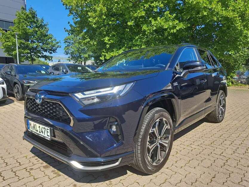 RAV 4