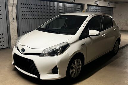 Toyota Yaris 156.000 km 9.000 &euro; Germering 82110