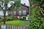 Geräumiges Familienhaus mit Balkon und Terrasse in München Aubing