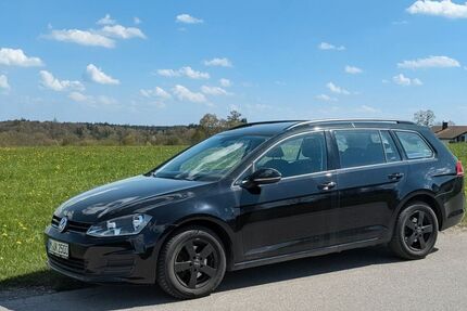 VW Golf 106.000 km 8.900 &euro; Baierbrunn 82065