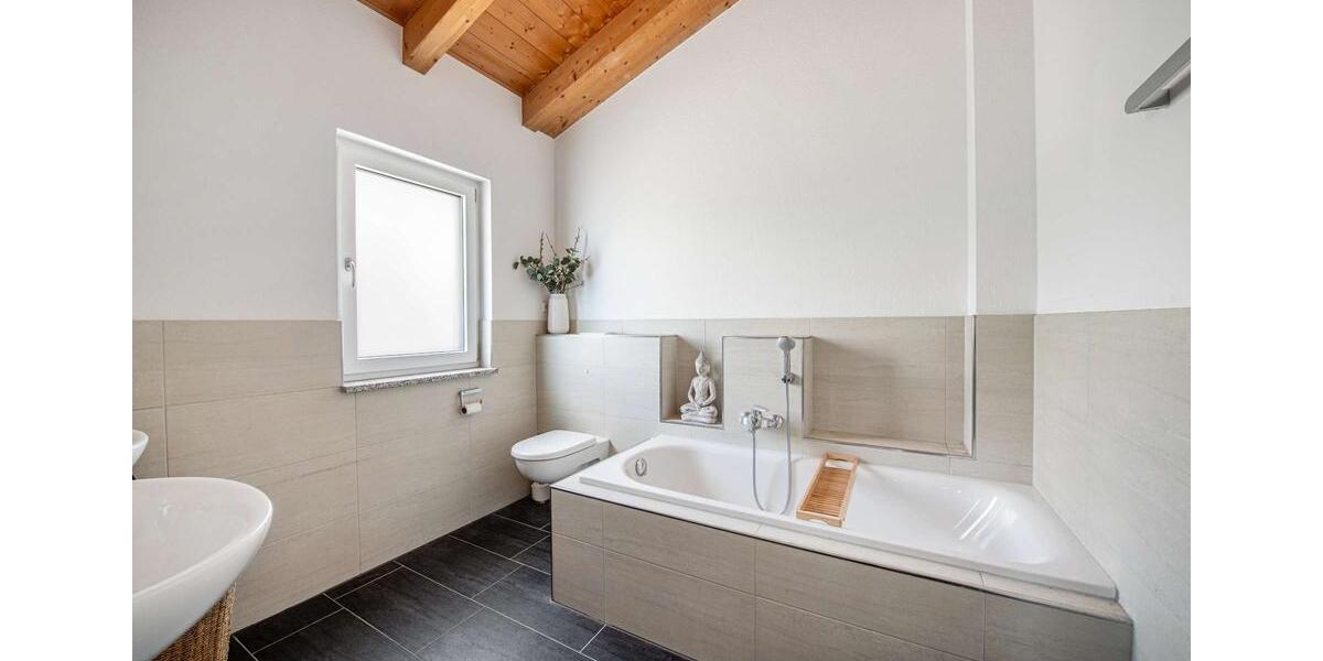 Doppelhaushälfte Schäftlarn - 4 Zimmer, 143 m&sup2;, 2.800&euro; | Angebot:26083804
