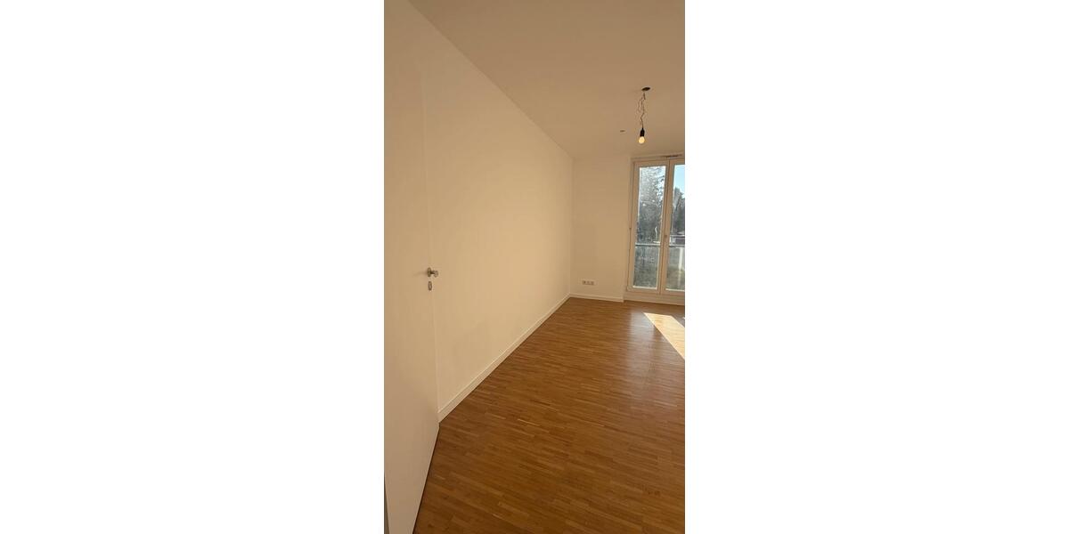 4 Zi. Whg. Alt-Riem-1.OG-XXL Keller-Stellplatz-Ohne Provision 4 zimmer