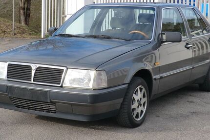 Lancia Thema 71.000 km 5.200 &euro; München 81927