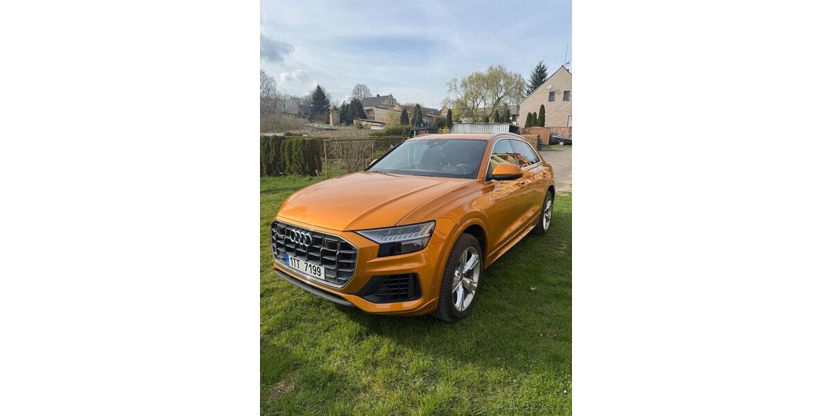 Audi Q8 86.000 km 49.300 € Moosinning 85452