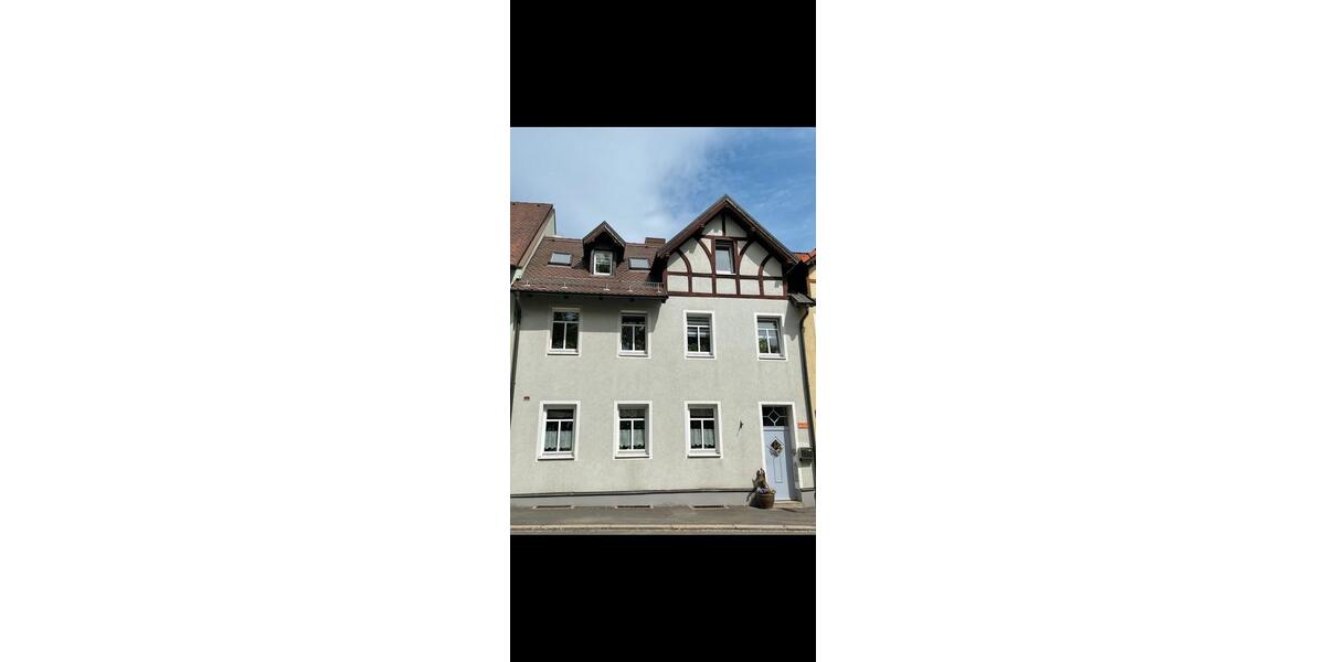Reihenhaus München Sendling-Westpark - 9 Zimmer, 132 m&sup2;, 179.000&euro; | Angebot:26429707