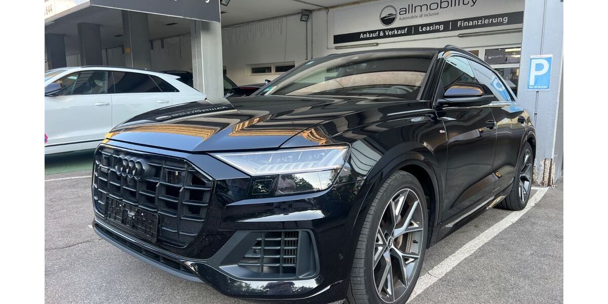 Audi Q8 112.000 km 54.000 € München 81541