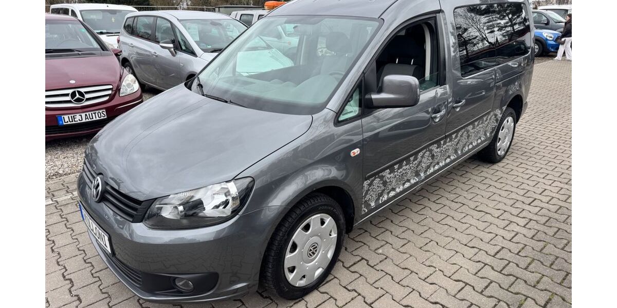 VW Caddy 103.852 km 8.999 &euro; München OT Aubing-Lochhausen-Langwied 81243