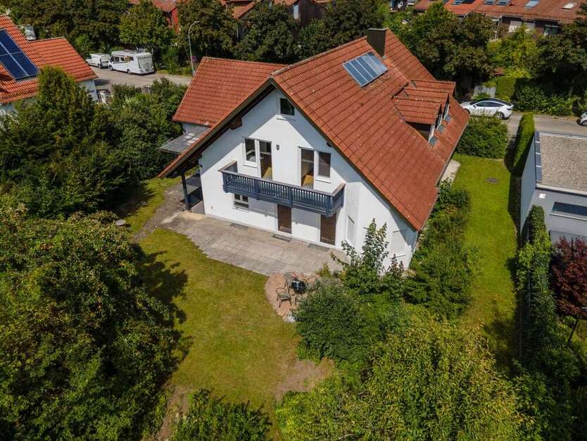 Haus zum Kaufen in Unterschleißheim 2.690.000 € 259.84 m² 10 zimmer