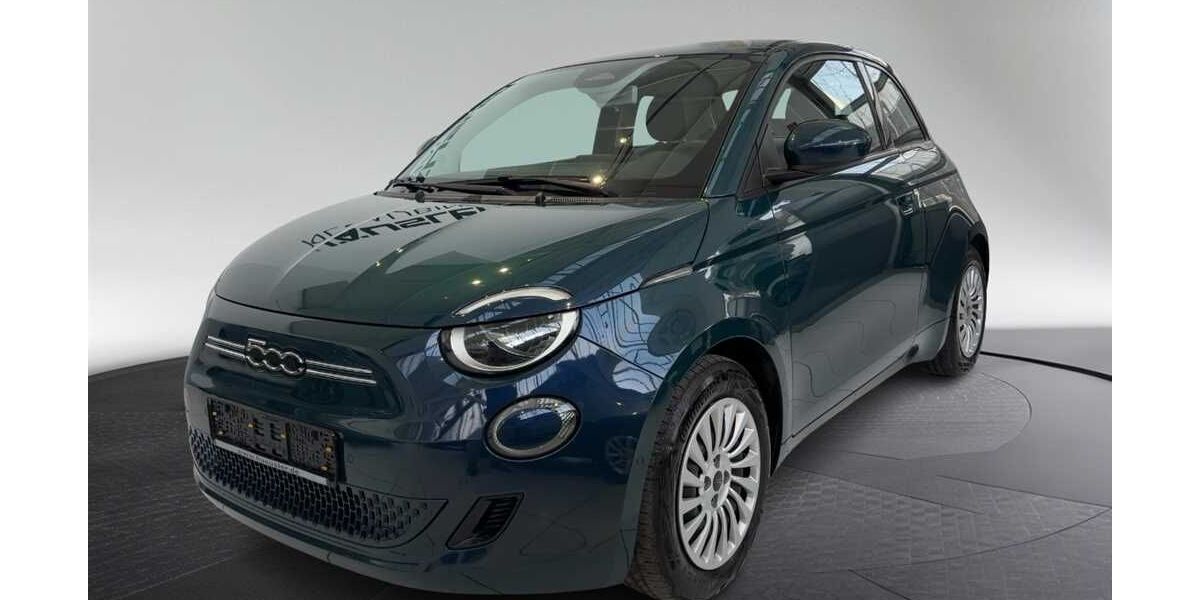 Fiat 500 29.990 km 18.390 &euro; München 81249