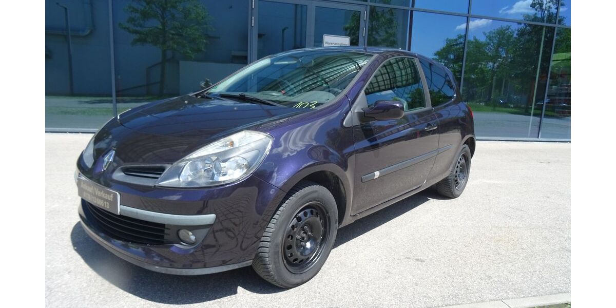 Renault Clio 132.000 km 3.500 &euro; München 81249