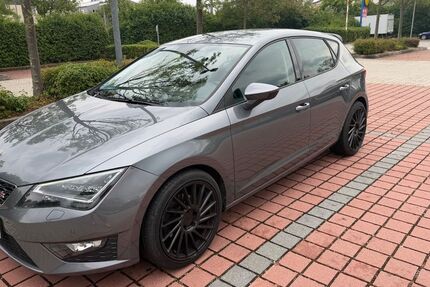 Seat Leon 124.246 km 12.900 &euro; Dachau 85221