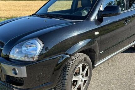 Hyundai TUCSON 173.000 km 3.490 &euro; Wörthsee 82237