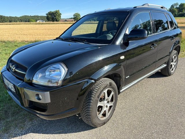 Hyundai TUCSON 173.000 km 3.490 &euro; Wörthsee 82237